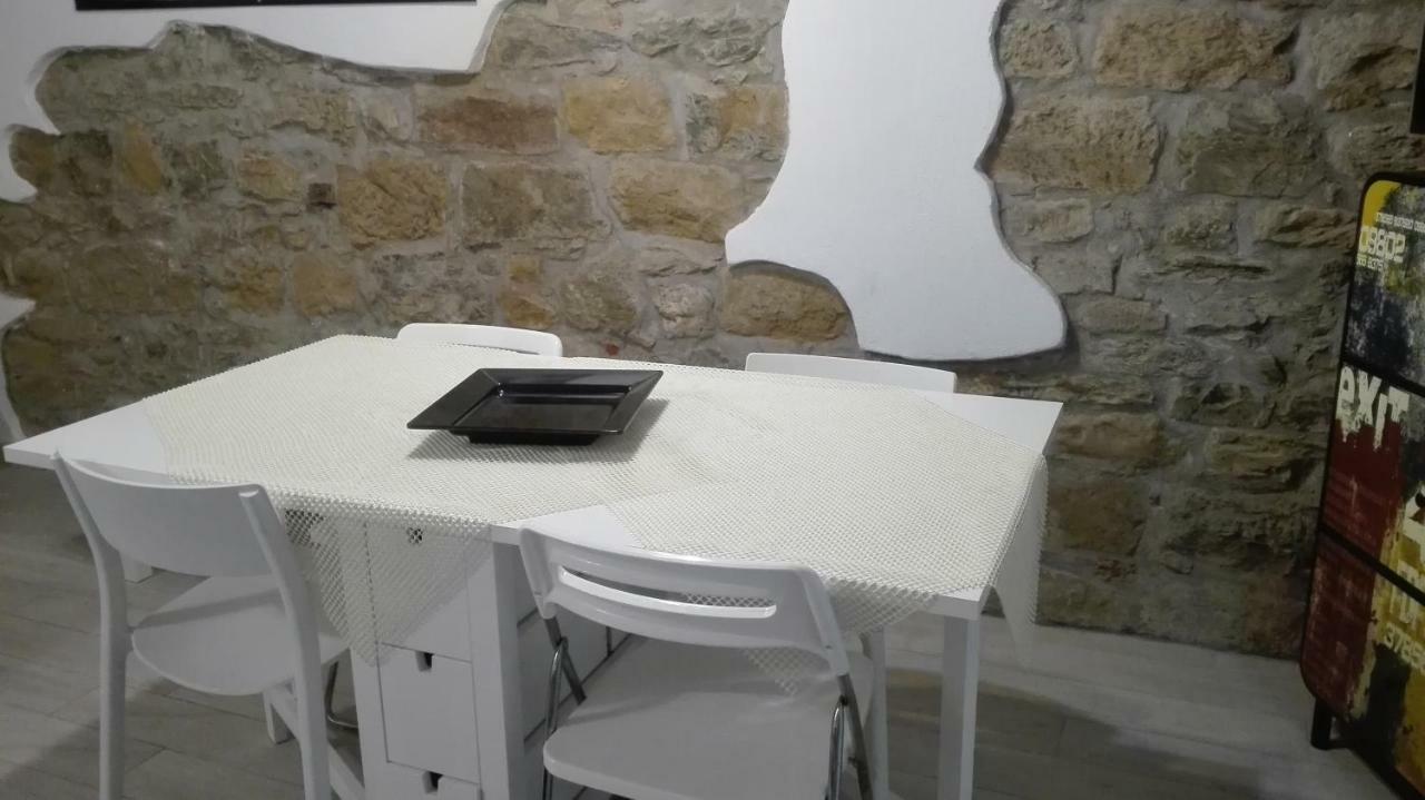 דירות ארצו "Via Cavour 81" מראה חיצוני תמונה